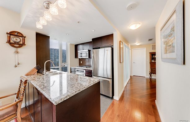 2705 918 Cooperage Way Yaletown