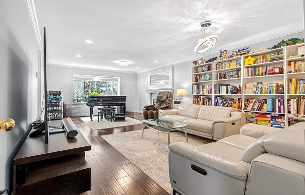 1563 W 59th Avenue South Granville