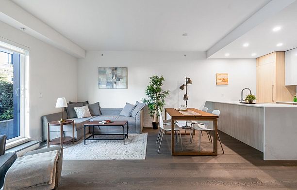 103 477 W 59th Avenue South Cambie