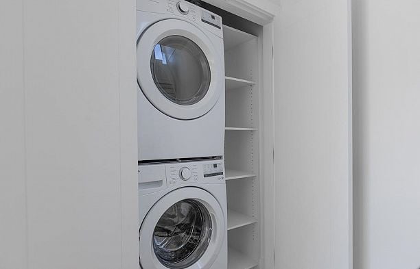 3742 Yukon Street Cambie