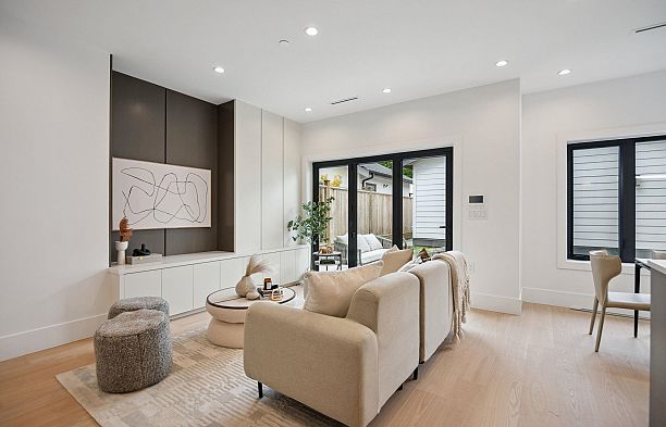 #2 1079 E 14th Avenue Mount Pleasant VE