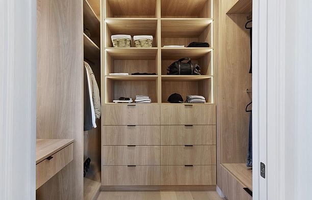 396 W 21 Avenue Cambie