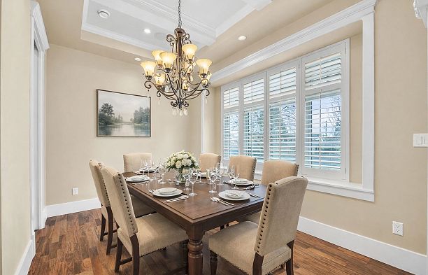 3593 Mackenzie Street Arbutus