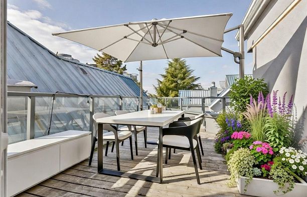 401 1345 W 4th Avenue False Creek