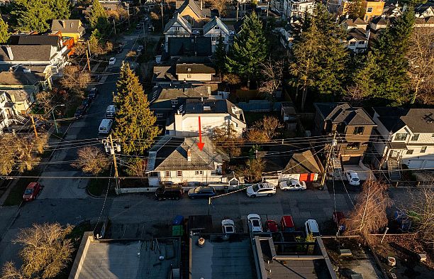 228 E 26th Avenue Main