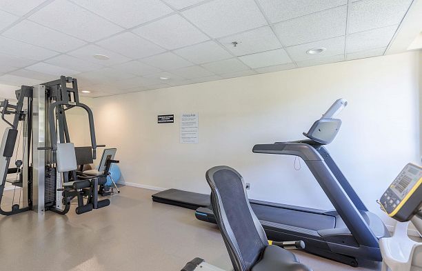 904 2288 Pine Street Fairview VW