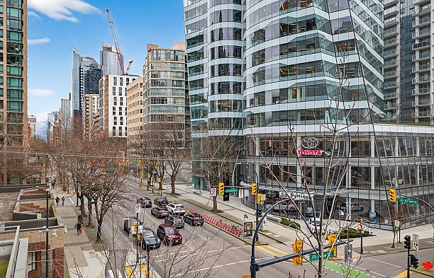 606 1009 Harwood Street West End VW