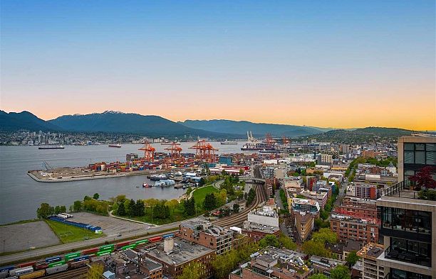 3304 128 W Cordova Street Downtown VW