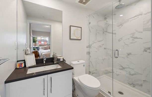 2512 Fraser Street Mount Pleasant VE