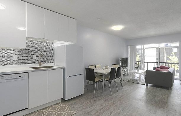 303 1717 W 13th Avenue Fairview VW