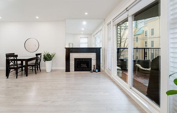 212 1924 Comox Street West End VW