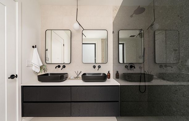 836 W 64th Avenue Marpole