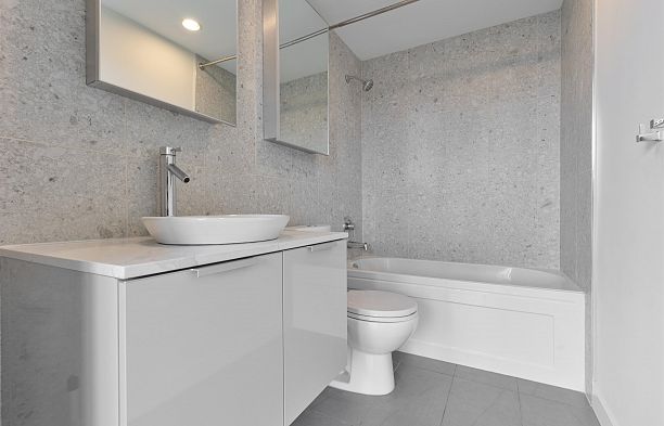 1808 128 W Cordova Street Downtown VW