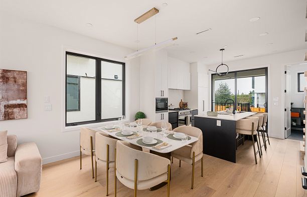 836 W 64th Avenue Marpole