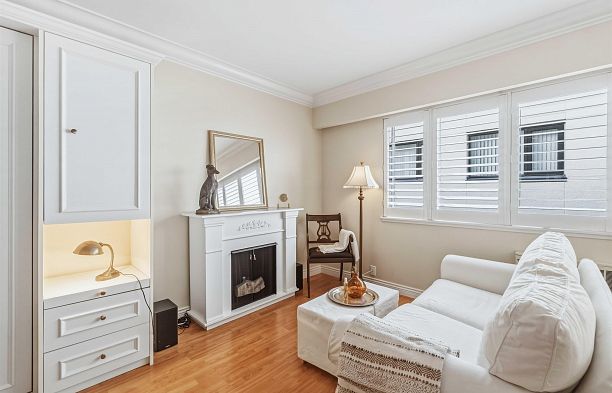 107 1879 Barclay Street West End VW