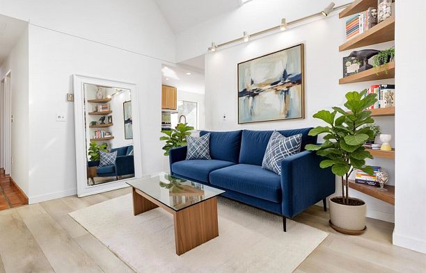 401 1345 W 4th Avenue False Creek