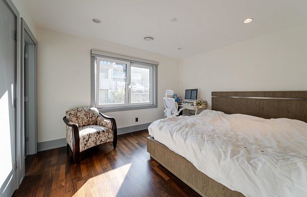 4371 Puget Drive Arbutus