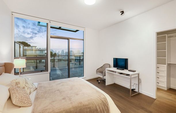 1302 1688 Pullman Porter Street Mount Pleasant VE