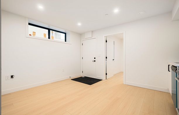 836 W 64th Avenue Marpole