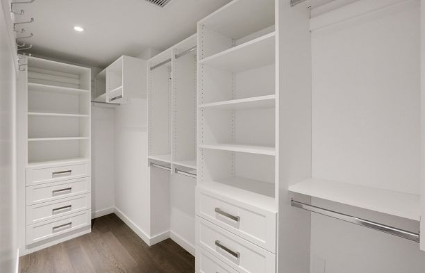 1302 1688 Pullman Porter Street Mount Pleasant VE