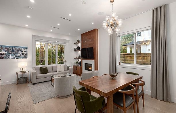 959 E 13th Avenue Mount Pleasant VE