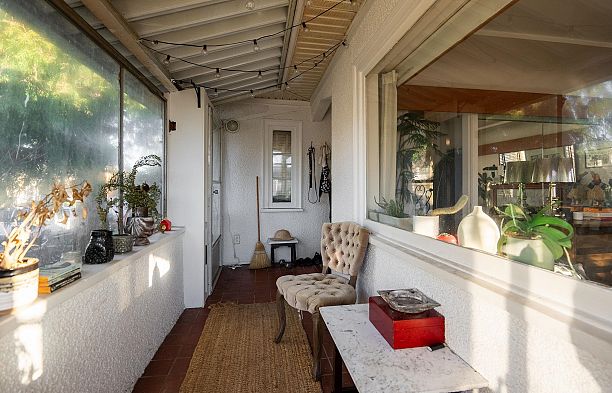 228 E 26th Avenue Main