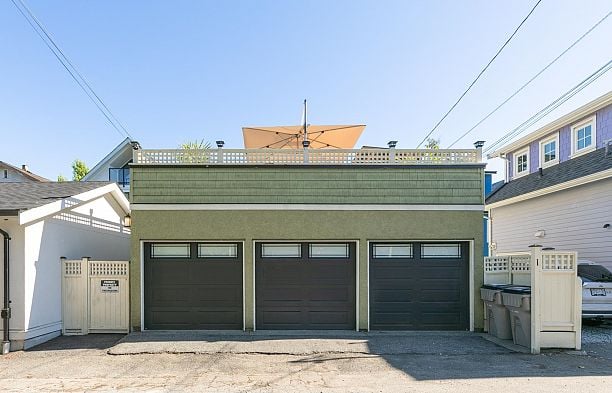 153 W 19th Avenue Cambie