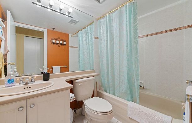 404 238 Alvin Narod Mews Yaletown