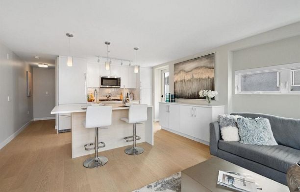 2512 Fraser Street Mount Pleasant VE