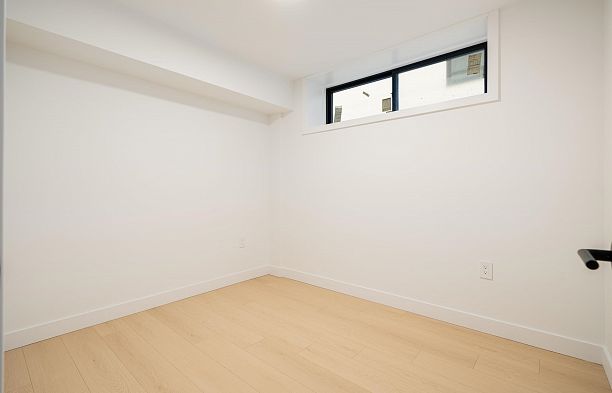 836 W 64th Avenue Marpole