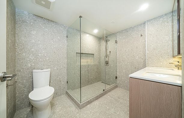 107 5212 Cambie Street Cambie