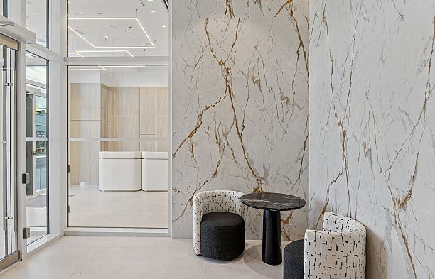 606 8415 Granville Street S.W. Marine