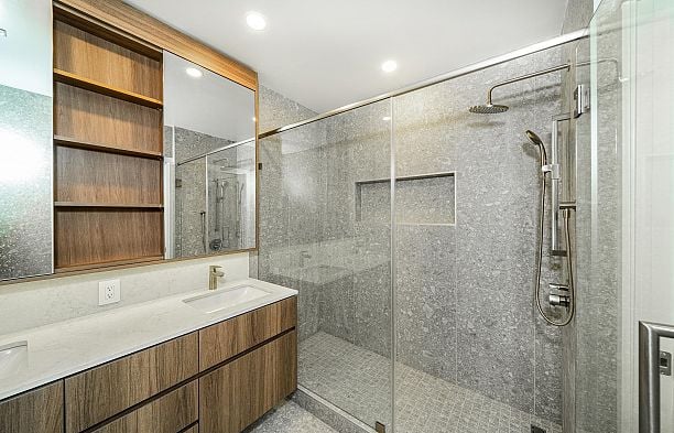 505 5212 Cambie Street Cambie