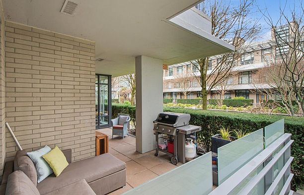 313 77 Walter Hardwick Avenue False Creek