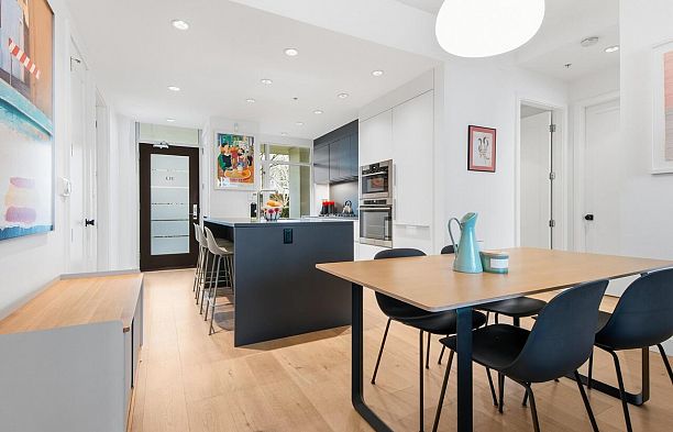 313 77 Walter Hardwick Avenue False Creek