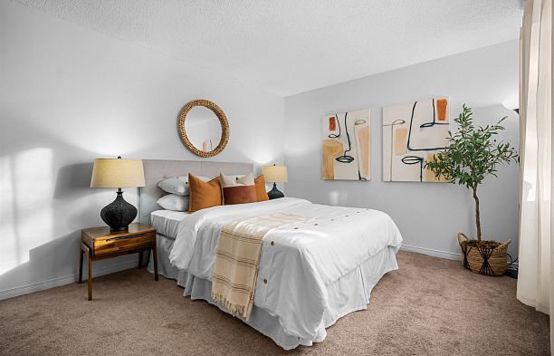 313 975 E Broadway Mount Pleasant VE