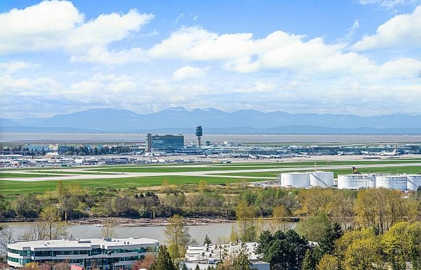 1808 8555 Granville Street S.W. Marine