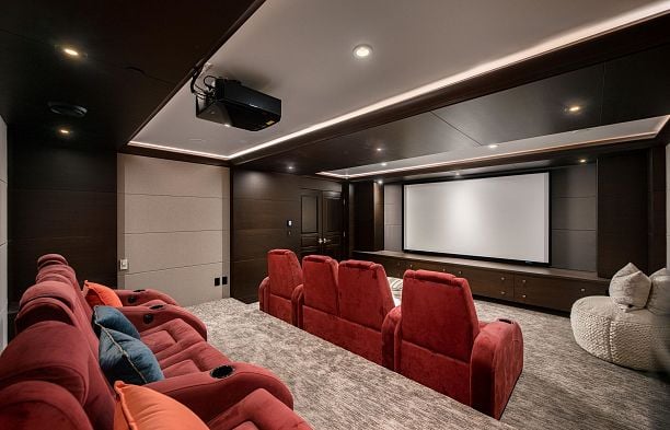 5989 Churchill Street South Granville