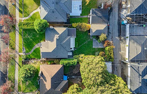 2225 W 22nd Avenue Arbutus