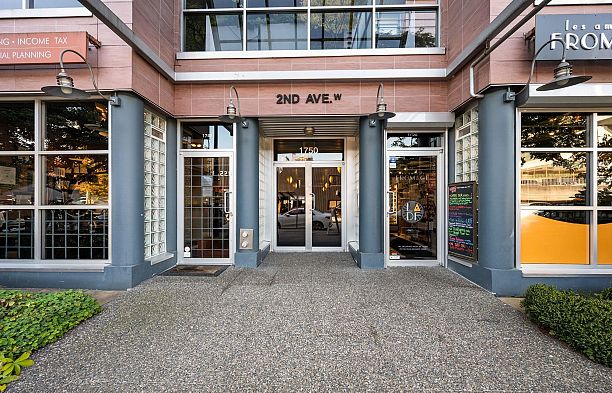 202 1750 W 2nd Avenue False Creek