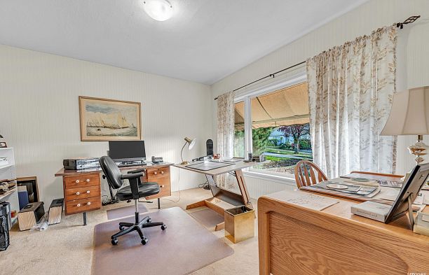 2225 W 22nd Avenue Arbutus