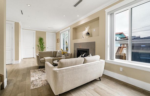 5828 Quebec Street Main