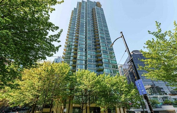 306 1328 W Pender Street Coal Harbour