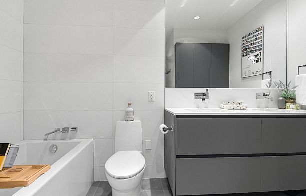 313 77 Walter Hardwick Avenue False Creek