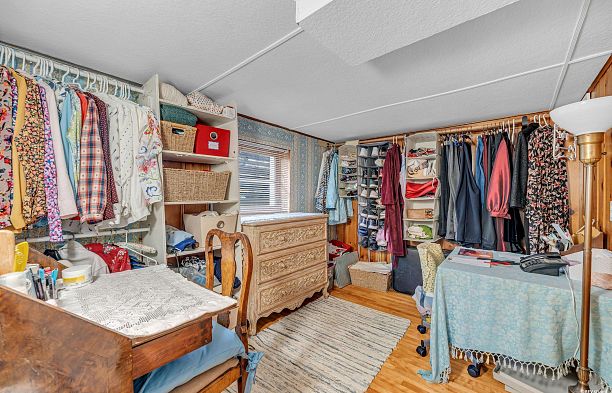 2225 W 22nd Avenue Arbutus