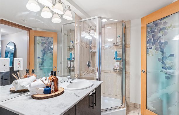 306 1328 W Pender Street Coal Harbour