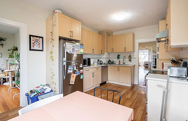 4534 W 5th Avenue Point Grey