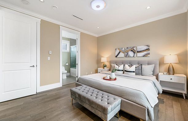 5828 Quebec Street Main