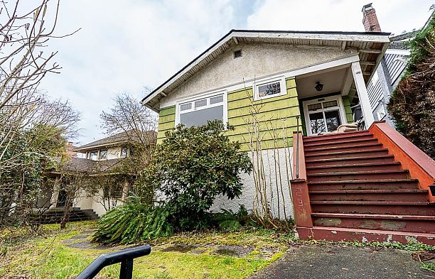 4534 W 5th Avenue Point Grey