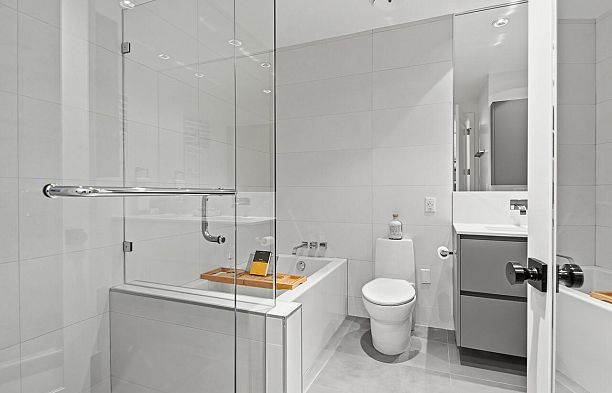 313 77 Walter Hardwick Avenue False Creek